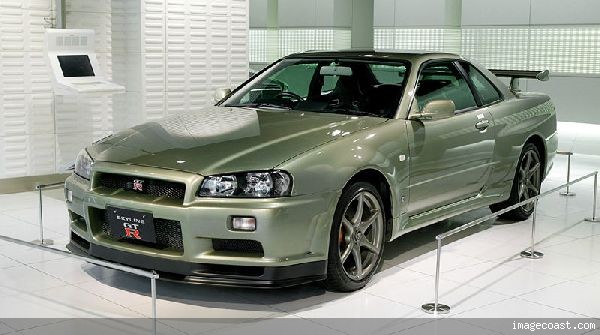 800pxnissanskyliner34gtrnc3bcr001.jpg